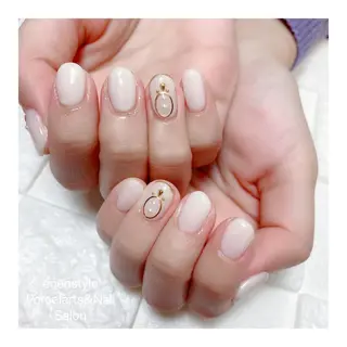 ショート ネイル 👑enen style👑のネイルデザイン