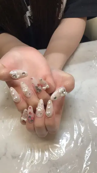 ネイル ✨アン ミユ✨のネイルデザイン