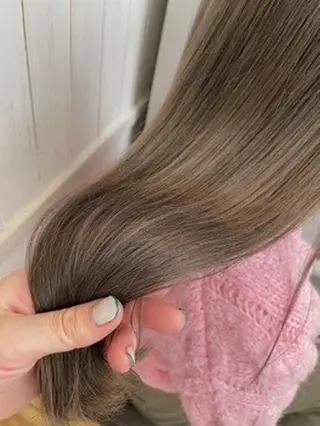 ミディアム カラー パーマ ヘアアレンジ 【ヘアケア特化型】 newi天王寺のヘアスタイル