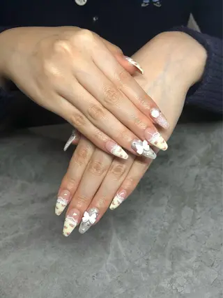 ネイル irohanail三条河原町店所属・IROHA NAIL makoのネイルデザイン