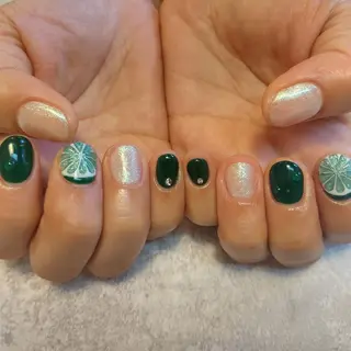 ネイル ジェヌインネイル 河内のネイルデザイン