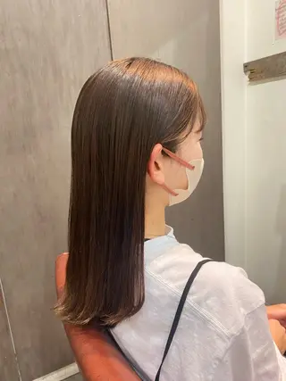 カラー 柴田 胡桃のヘアスタイル