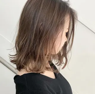ミディアム カラー 🕊️ HONOKAのヘアスタイル