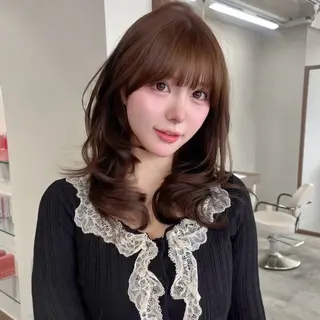 ミディアム カラー 藤野 結衣のヘアスタイル