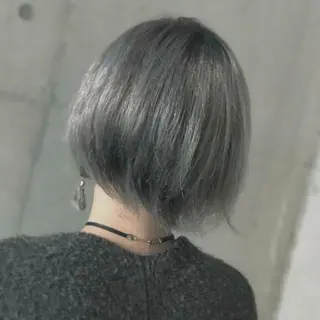 カラー 平川 直子のヘアスタイル