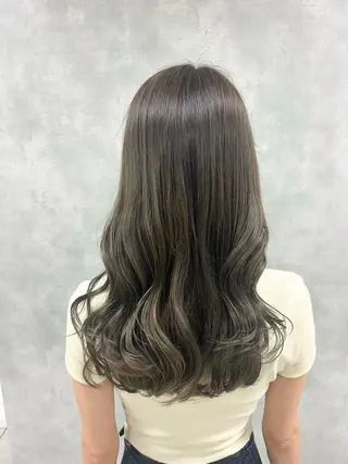 ロング カラー 🌈半谷 千尋⛅️✨のヘアスタイル