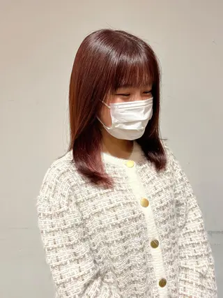 ミディアム 西崎 満里奈のヘアスタイル