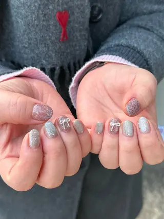 ネイル TotalBeautysalonCURE所属・CURE 朱梨のネイルデザイン