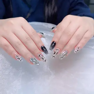 ネイル HIN NAILのネイルデザイン