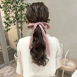 ロング ヘアアレンジ SiLO yuri andoのヘアスタイル