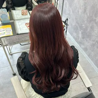 ロング カラー 暖色カラー🪷 オタク美容師🎶のヘアスタイル
