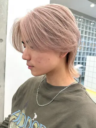 メンズ ハイトーンカラー 優海のヘアスタイル