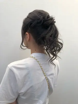 ヘアアレンジ ツノガイ エリのヘアスタイル
