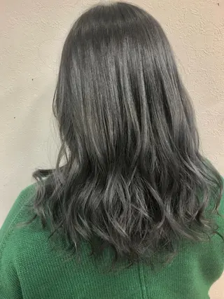 カラー ダブルスキルエクステ /羽エクステ白石宇由のヘアスタイル