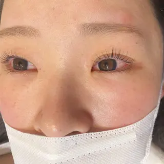 マツエク・マツパ 目彩🌙 松浦心優の眉毛・アイブロウイメージ