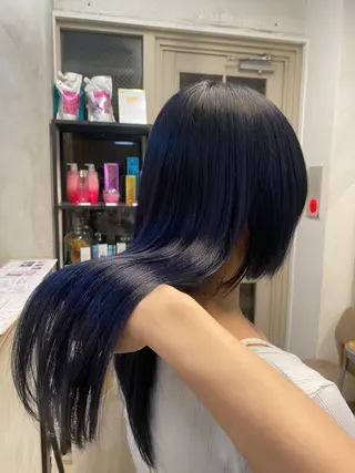 カラー Lomalia hayaのヘアスタイル