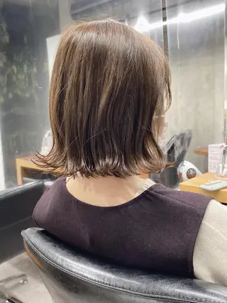 ミディアム カラー ショート・ウルフ✂︎ 安住有咲子のヘアスタイル