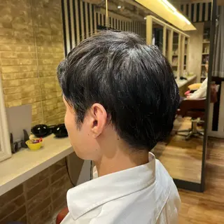 メンズ 正司 奈瑠美のヘアスタイル