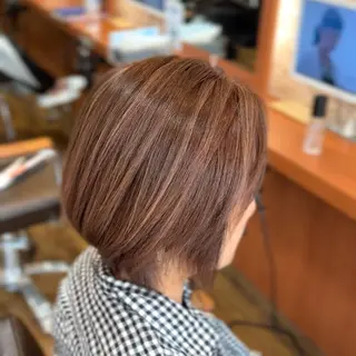ショート カラー 小川 修平のヘアスタイル
