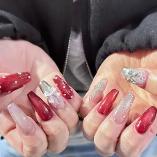 セミロング 小川 柚香のネイルデザイン