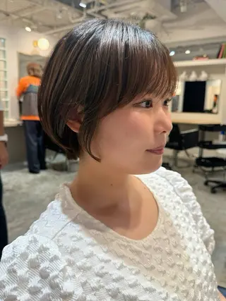 ショート 伊藤 まみのヘアスタイル