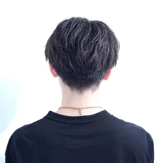 カラー メンズ スパイラル波巻き パーマ井本汰壱のヘアスタイル