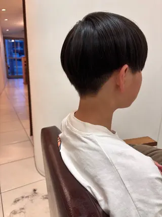 ショート 吉井 愛のヘアスタイル