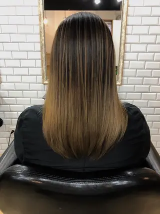 ロング 橋本 敬介のヘアスタイル
