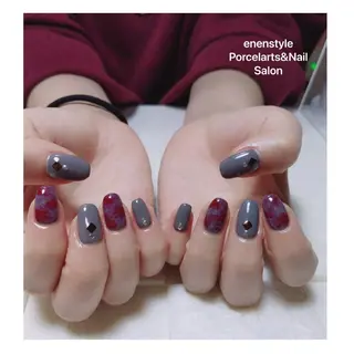 ミディアム ネイル 👑enen style👑のネイルデザイン