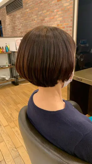 ショート 透明感艶カラー/ 岡田澪香のヘアスタイル
