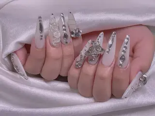 ネイル 長さ出し専門店 RIRIのネイルデザイン