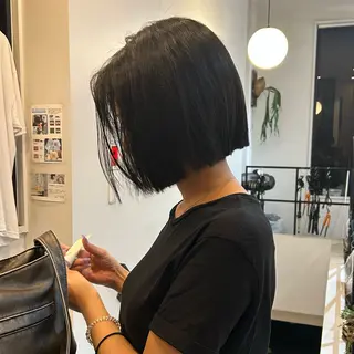 ショート ひな🐥ハイトーン/ レイヤーカット🍀のヘアスタイル