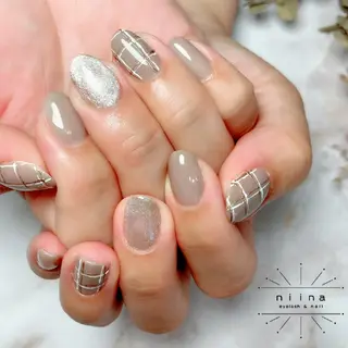ネイル n i i n a  -eye&nail-のマツエク・マツパデザイン