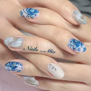 ネイル .Nails Mio 赤羽西ネイルサロンのネイルデザイン