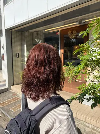 ミディアム カラー 中村 芽衣那のヘアスタイル