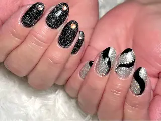 ネイル 藤崎 恵梨香のネイルデザイン