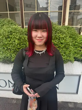 ミディアム 🦋ブリーチなしダブ ルカラー🌈MEGUのヘアスタイル