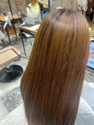 ロング 新宿グレージュ藤田 大樹のヘアスタイル