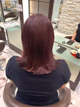 ミディアム ハイトーン/うる艶 カラー Mioのヘアスタイル