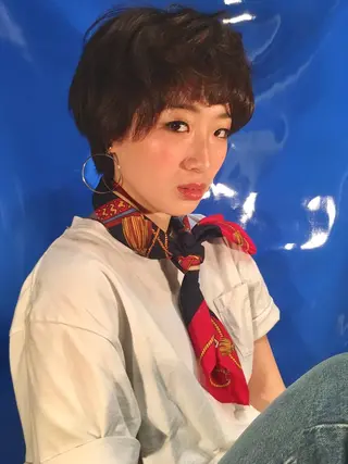 ショート カラー パーマ 安達 俊亮のヘアスタイル