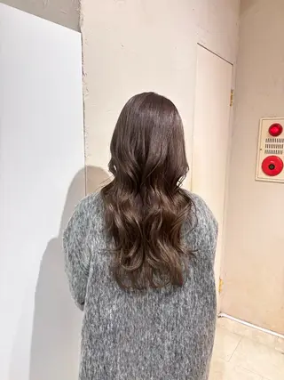 カラー 𝐲𝐮𝐮 /艶髪 /透明感カラー🌱のヘアスタイル