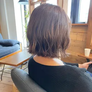 ショート 丸岡 美穂のヘアスタイル