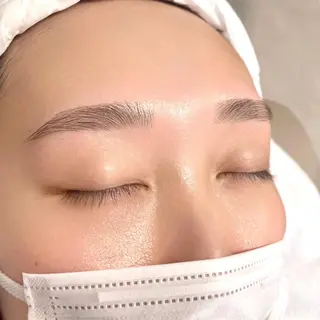 アイブロウ Paulele. 副店長Mizukiのマツエク・マツパデザイン