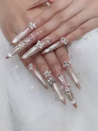 ネイル ネイルサロンロータス (渋谷店)のネイルデザイン