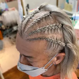 ミディアム 髪に魔法をかける🪄 💖💫編み込みヘアのヘアスタイル