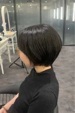 ショート labless MOEのヘアスタイル