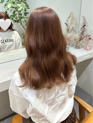 セミロング カラー HANAME 原宿美容室のヘアスタイル