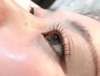 マツエク・マツパ TSUNA 🌙 Lim 五反田のマツエク・マツパデザイン