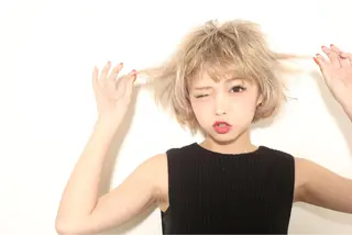 ショート ミディアム カラー ハイトーン×髪質改善 KENTAのヘアスタイル