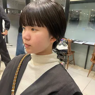 ショート 大橋 芽衣のヘアスタイル